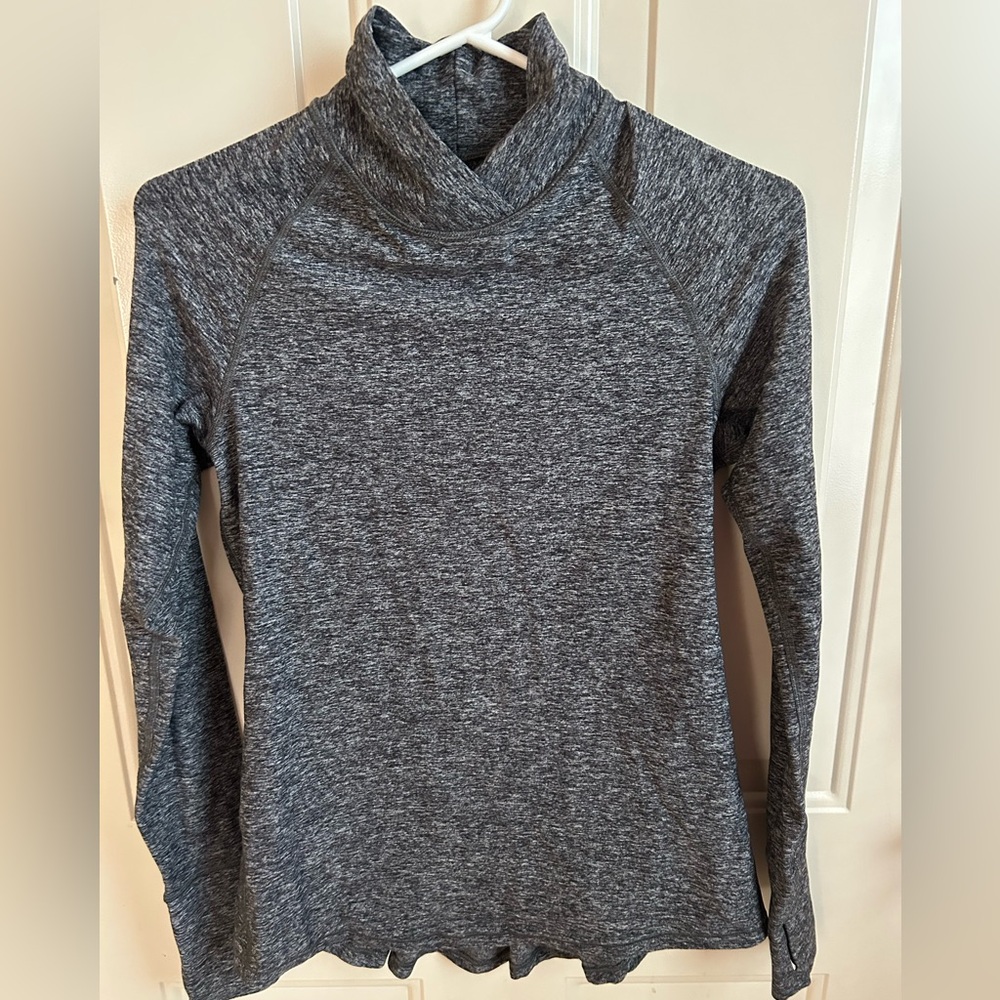 Lululemon Warm Your Core Long Sleeve Ruffle Shirt Top Sz 8 Black White Women's